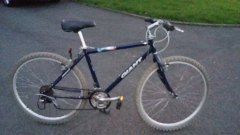 giant boulder 500 mountain bike